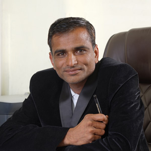 Mr. Vijay Sakhiya